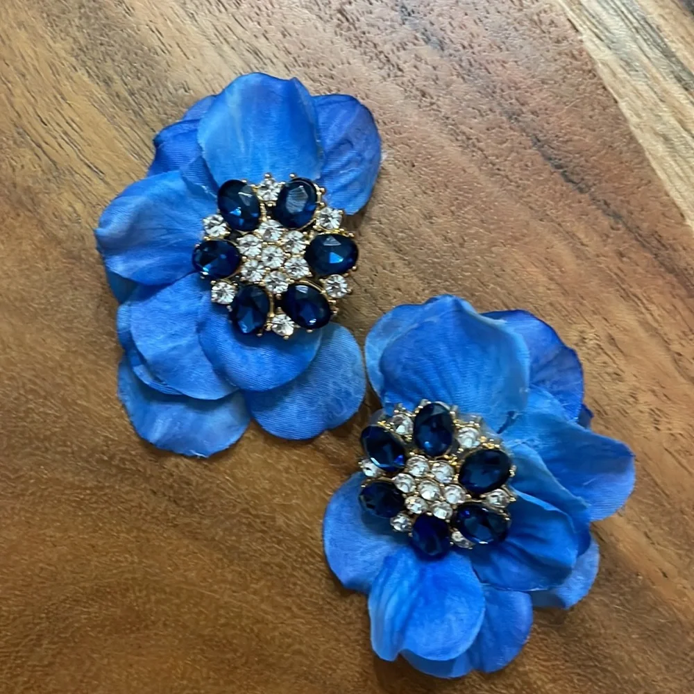 Navy blue lime green crystal flower statement beaded earrings Anthropologie OOAK